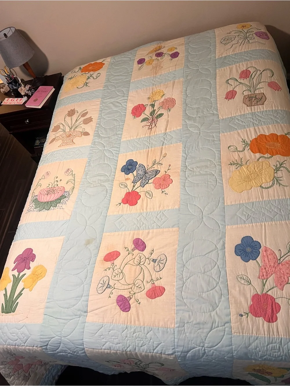 N/A soft floral